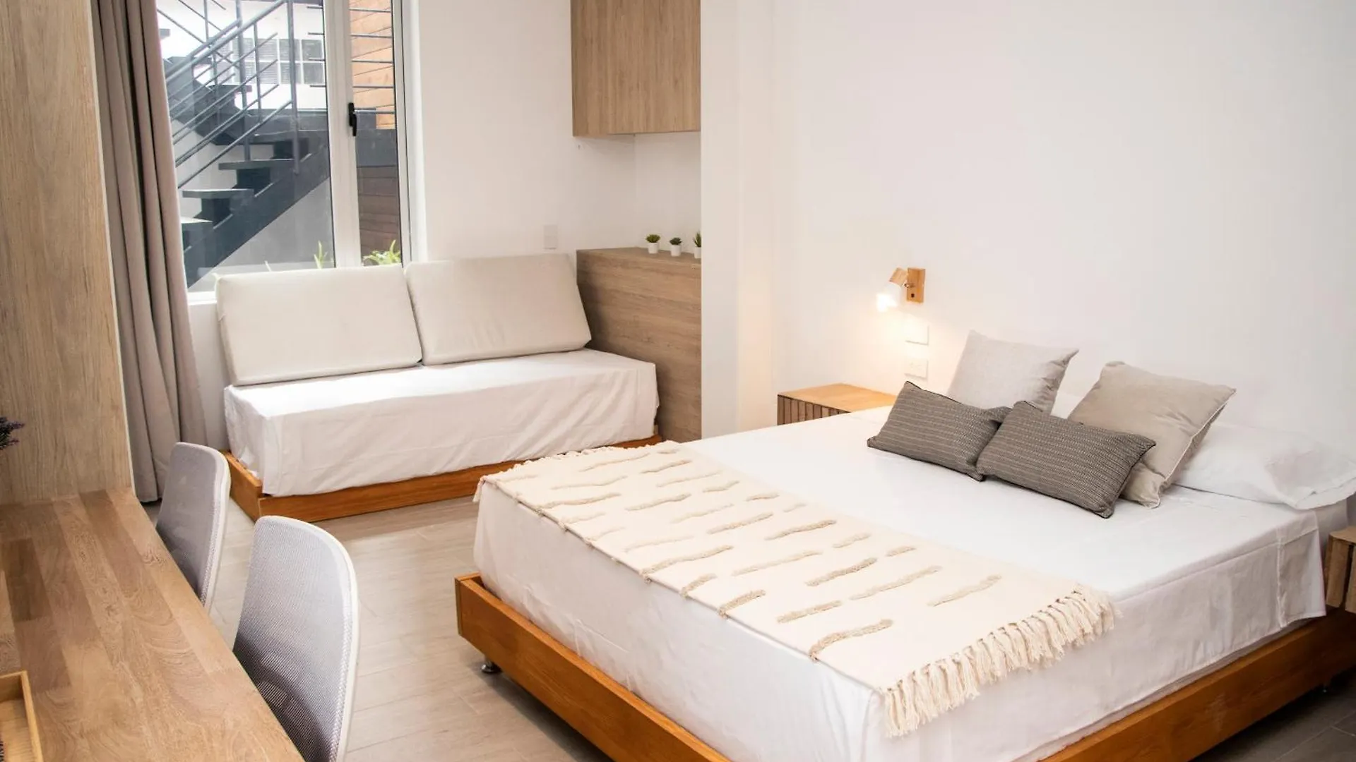 Zenia 70 Living & Suites 麦德林 公寓