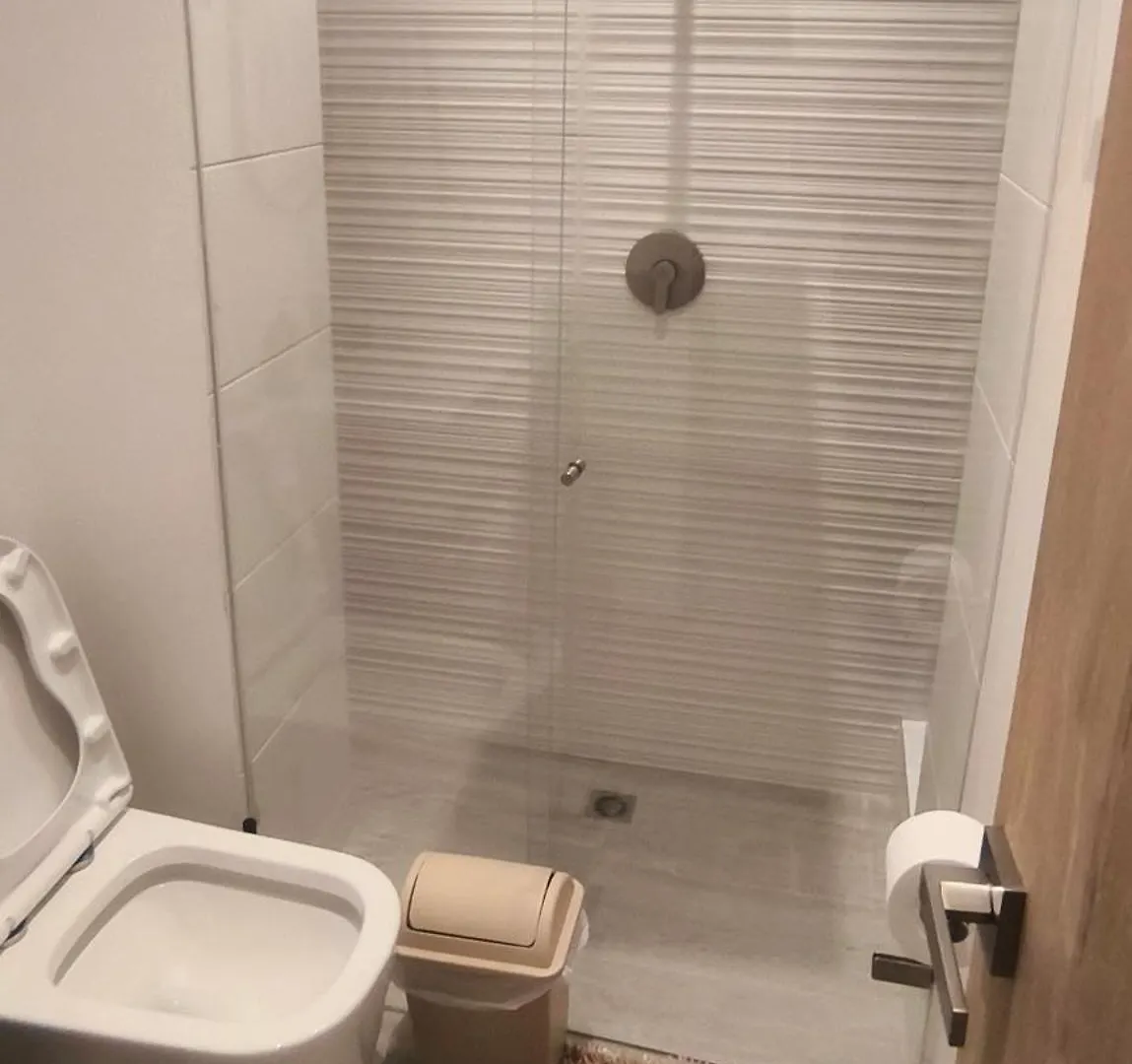 公寓 Zenia 70 Living & Suites 麦德林