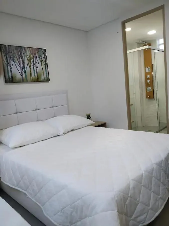 Zenia 70 Living & Suites Medellin