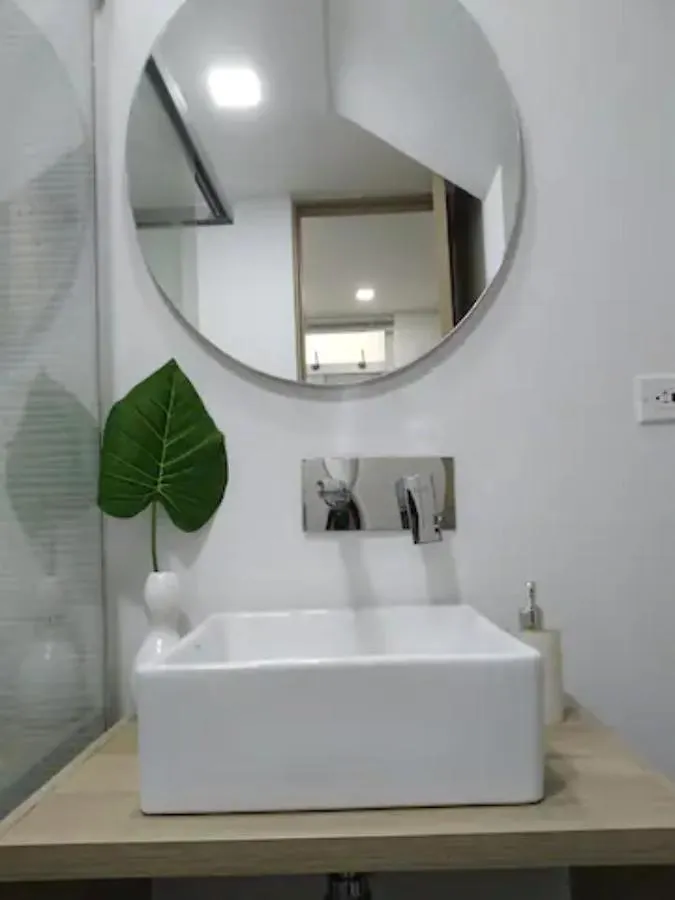Apartment Zenia 70 Living & Suites Medellin